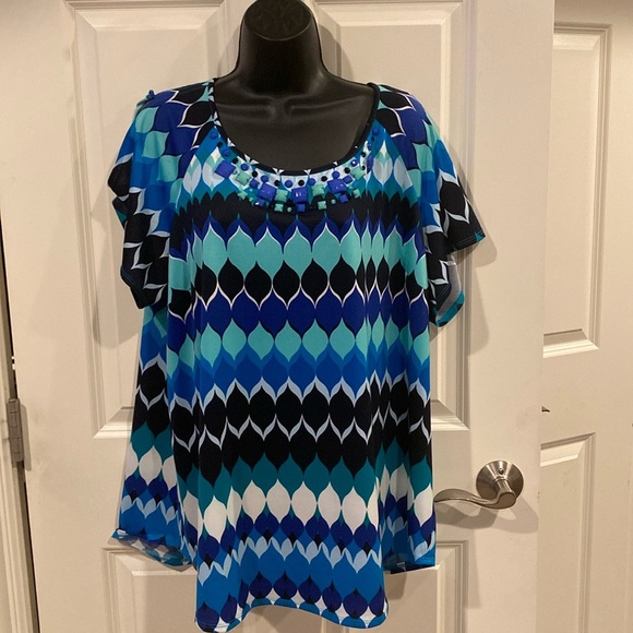 2X New Directions Woman cold shoulder blouse - NWT - Picture 1 of 3